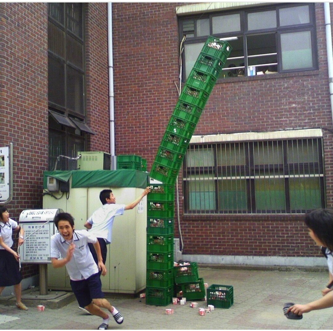 우유가 넘어지면? ㅋㅋㅋㅋㅋㅋㅋㅋㅋㅋ | mbong.kr 엠봉