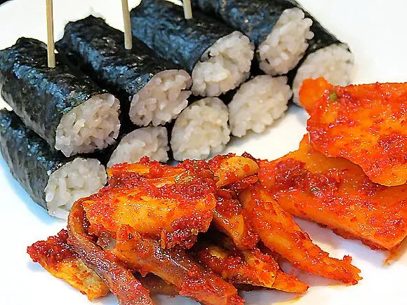 김밥 유래 관련으로 김발 반론으로 제시되는 게 | mbong.kr 엠봉