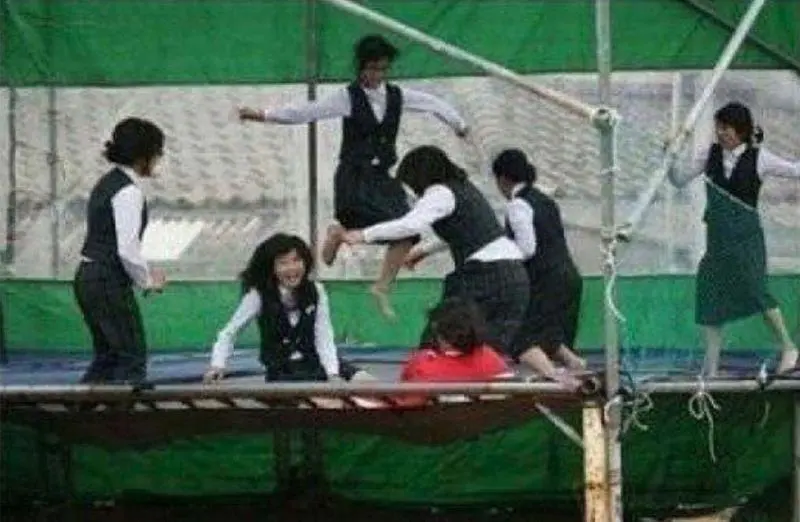 GjZyY.webp