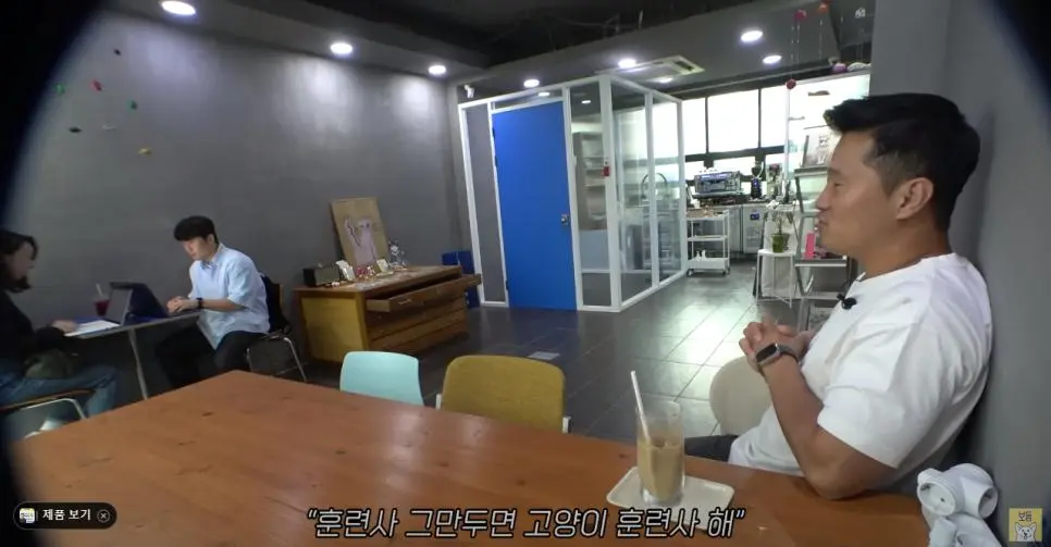 HJ5oc.webp