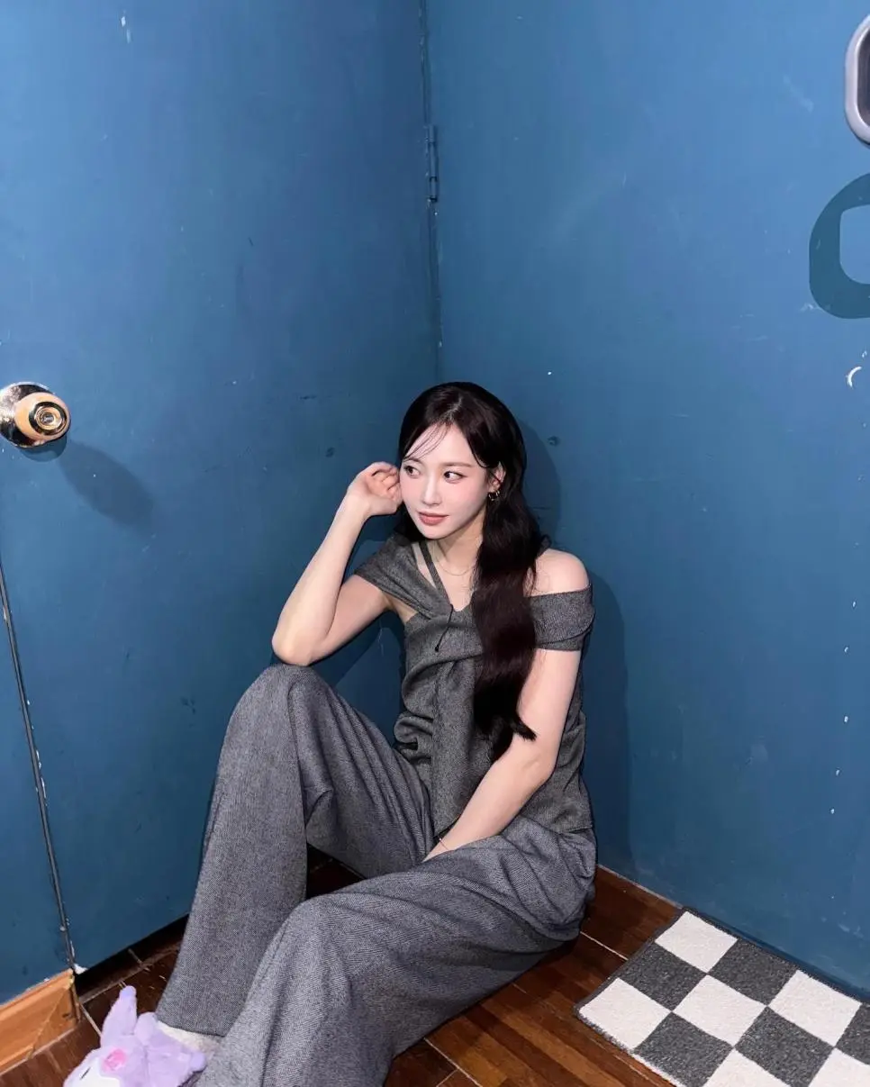 JHoHK.webp