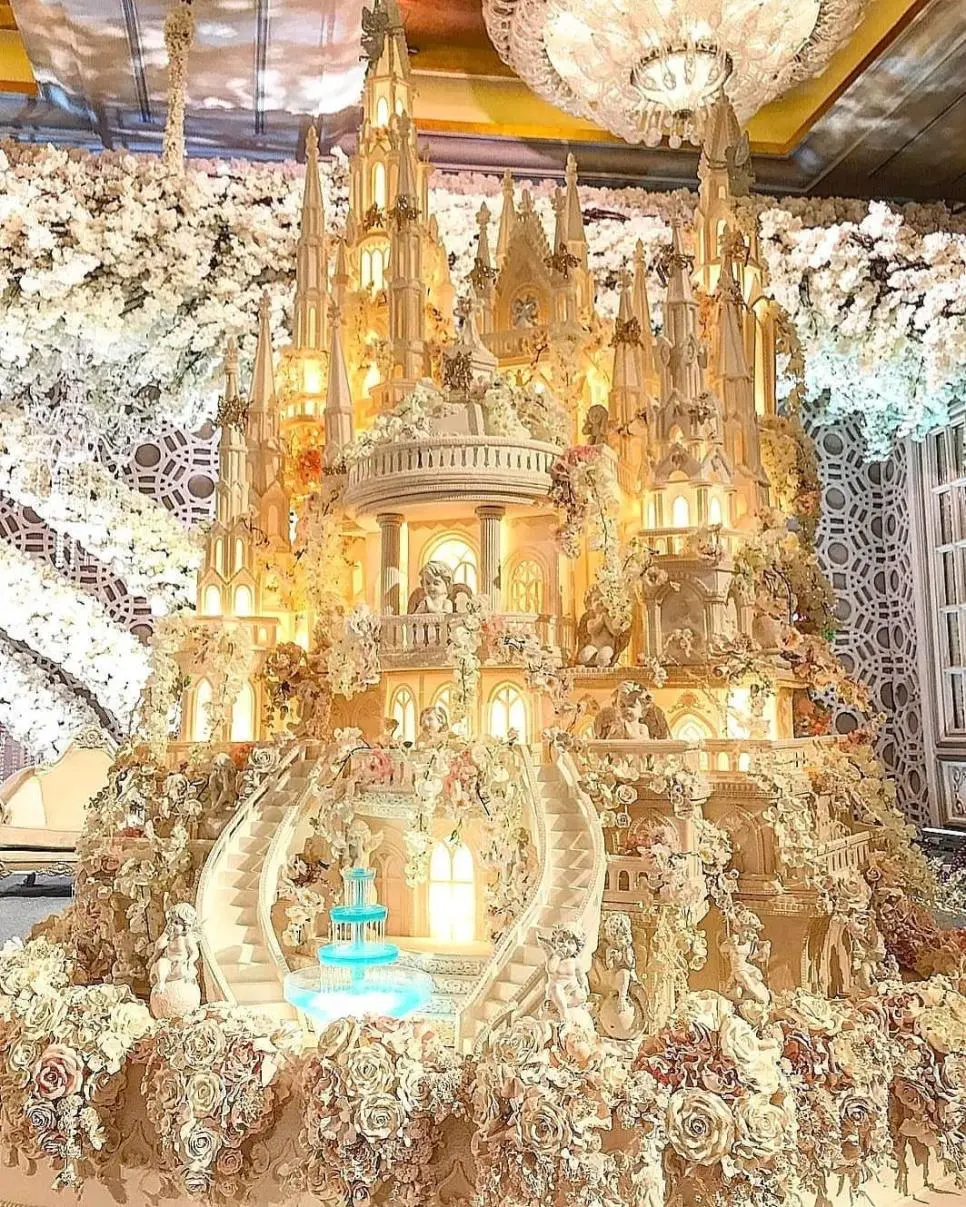 웨딩 케이크가 7억이 넘는다고? | mbong.kr 엠봉