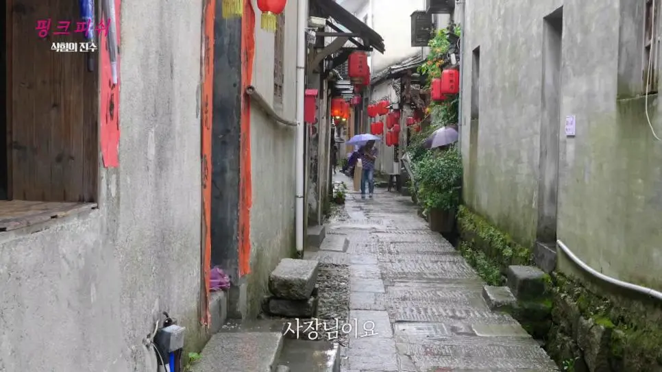 JRKh1.webp