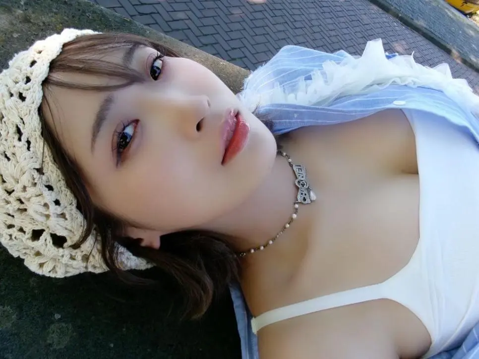 JVBru.webp