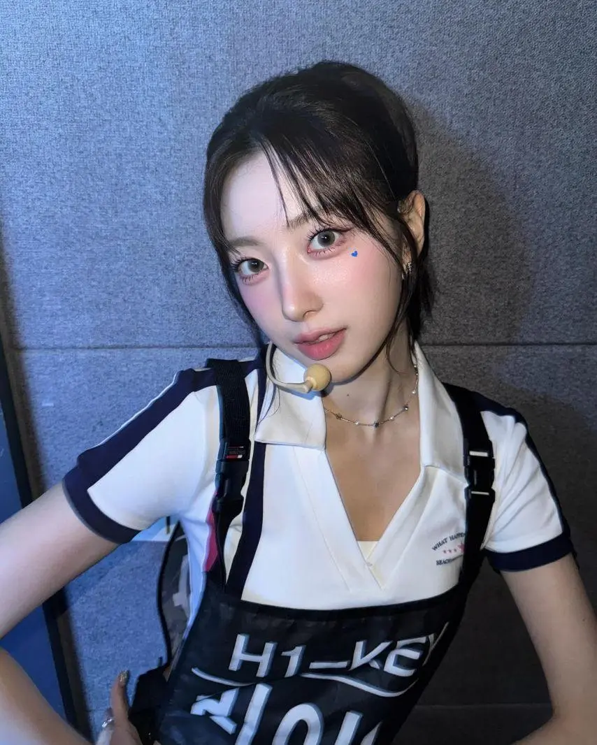 JW2vy.webp
