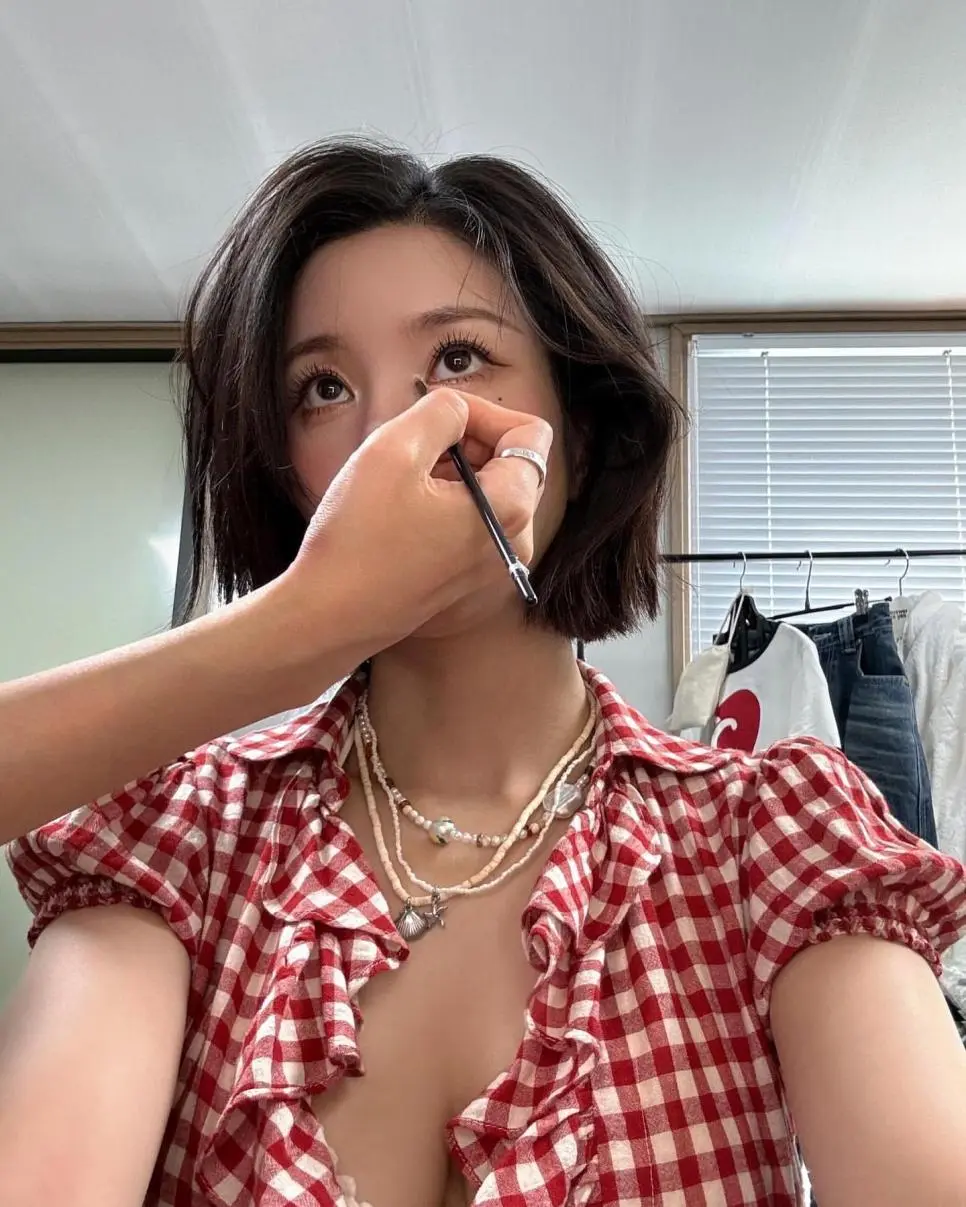 JYIzB.webp
