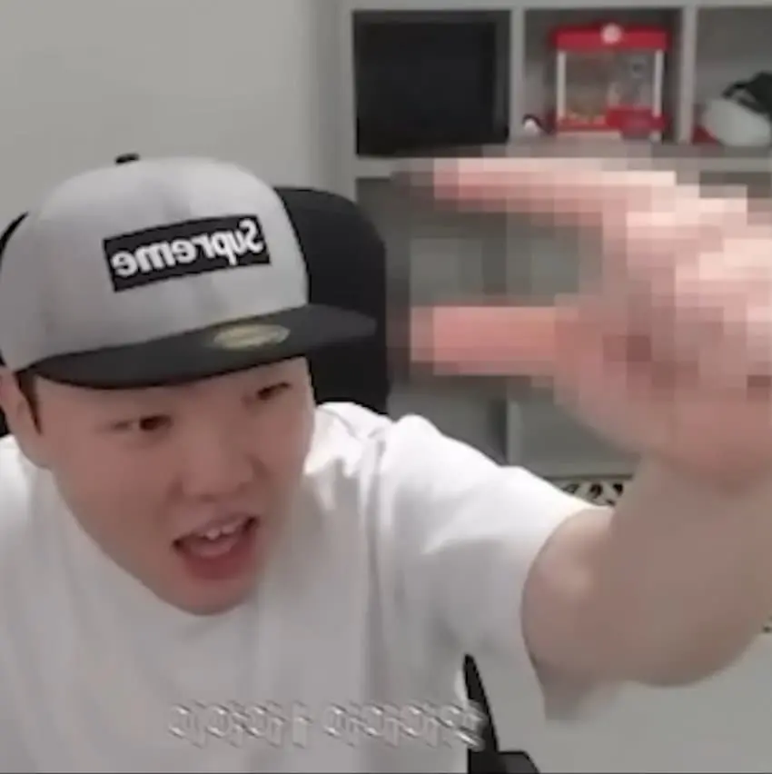 JbB8n.webp
