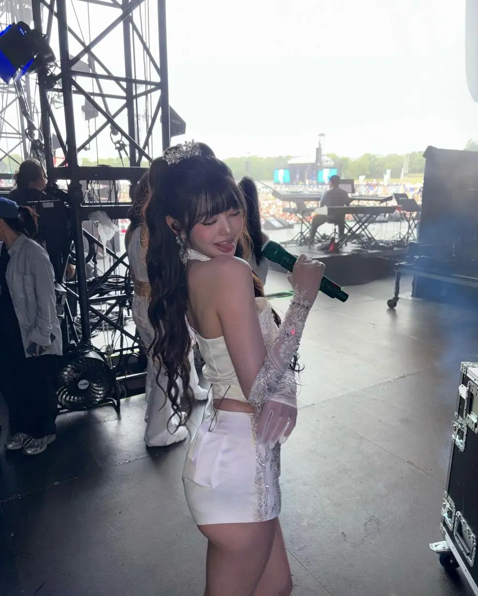 Jbf29.webp