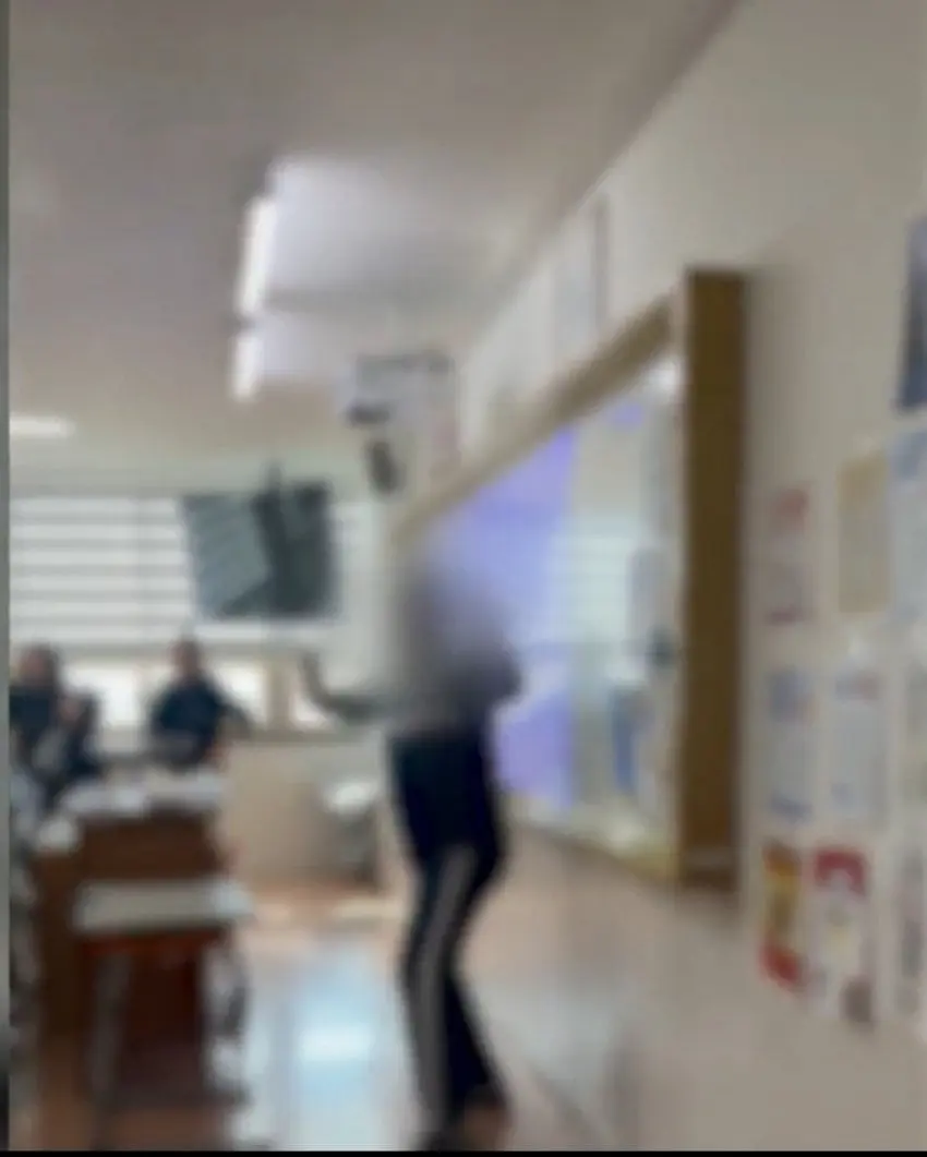 Jfz0L.webp