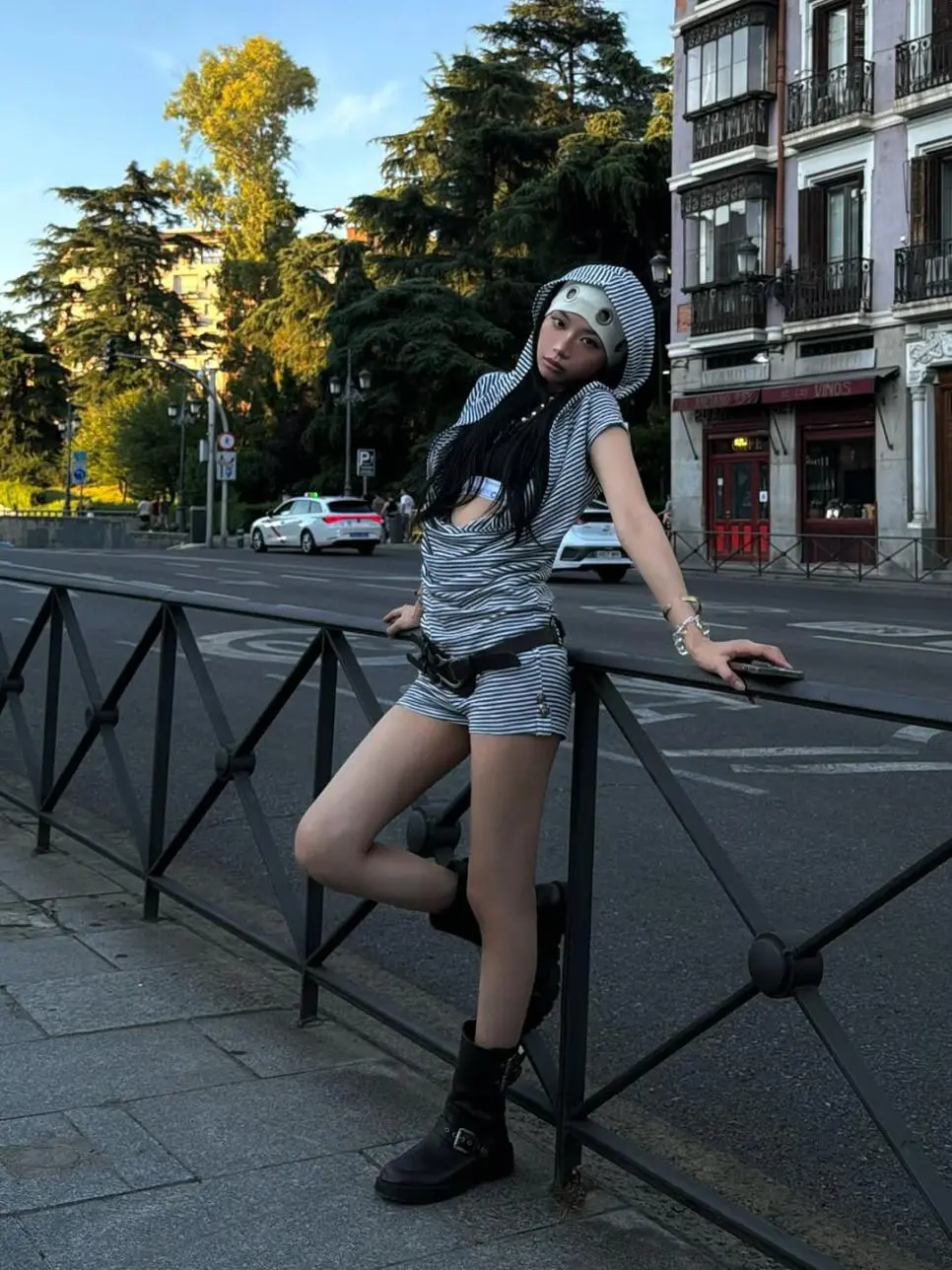 Jg4QL.webp