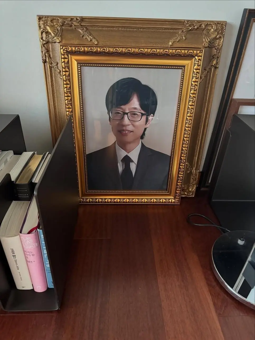 Jg7DD.webp
