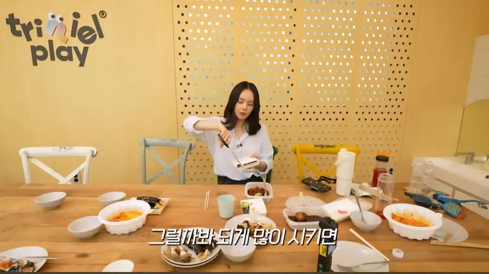 JhZ3C.webp