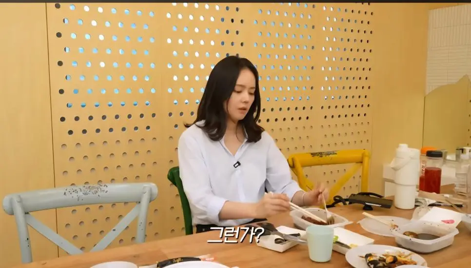 JhZ3g.webp