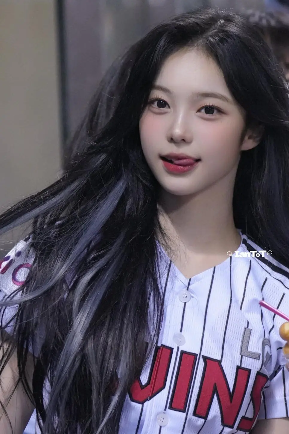 여자아이돌 시구오면 이기는 야구팀 ㄷㄷ | mbong.kr 엠봉