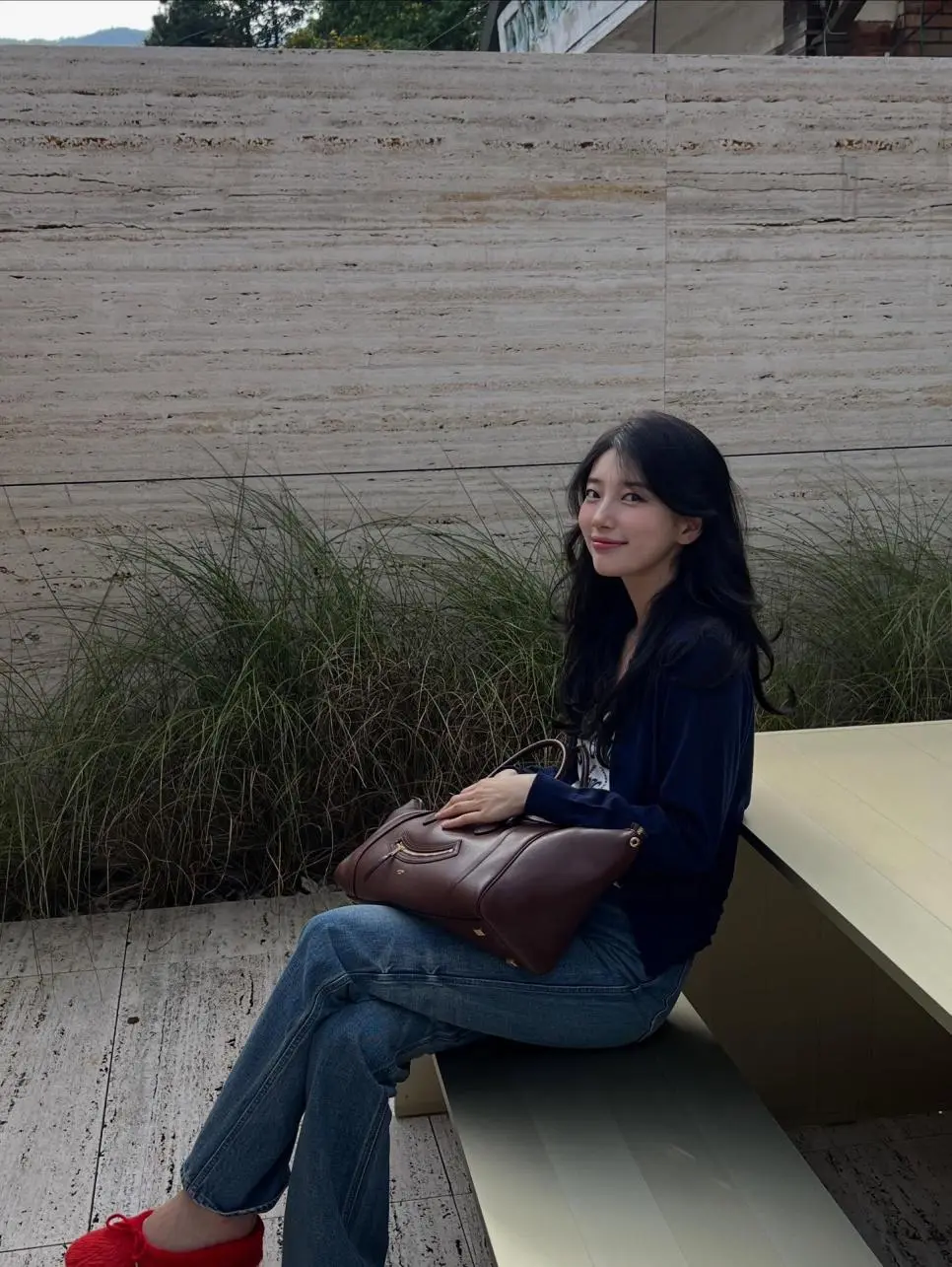 Jm3CW.webp