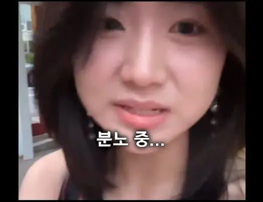 JmTKJ.webp