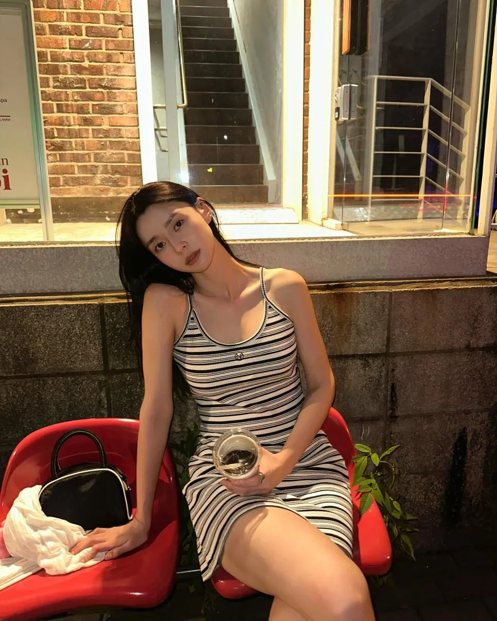 Jo528.webp