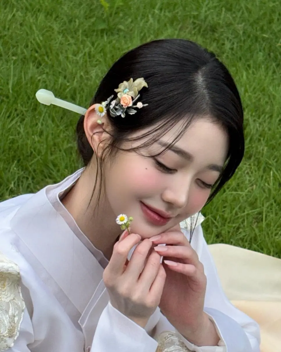 JrmJi.webp