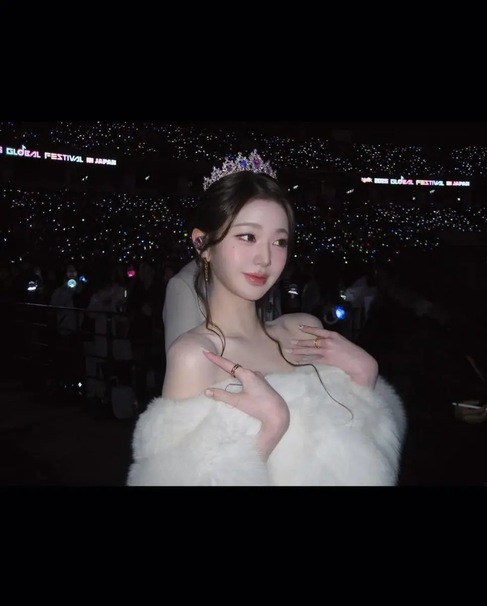 아이브 장원영 인스타 ❄️🪽✨️✨️ | 인스티즈