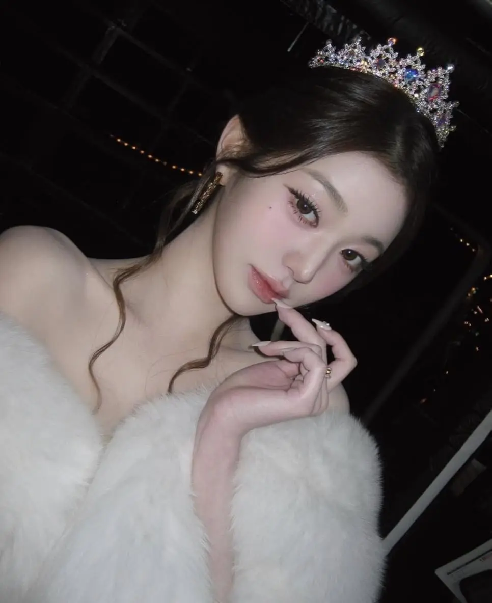 아이브 장원영 인스타 ❄️🪽✨️✨️ | 인스티즈