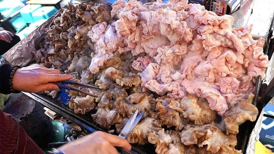 돼지에서 600g만 나오는 최고급 특수부위 | mbong.kr 엠봉