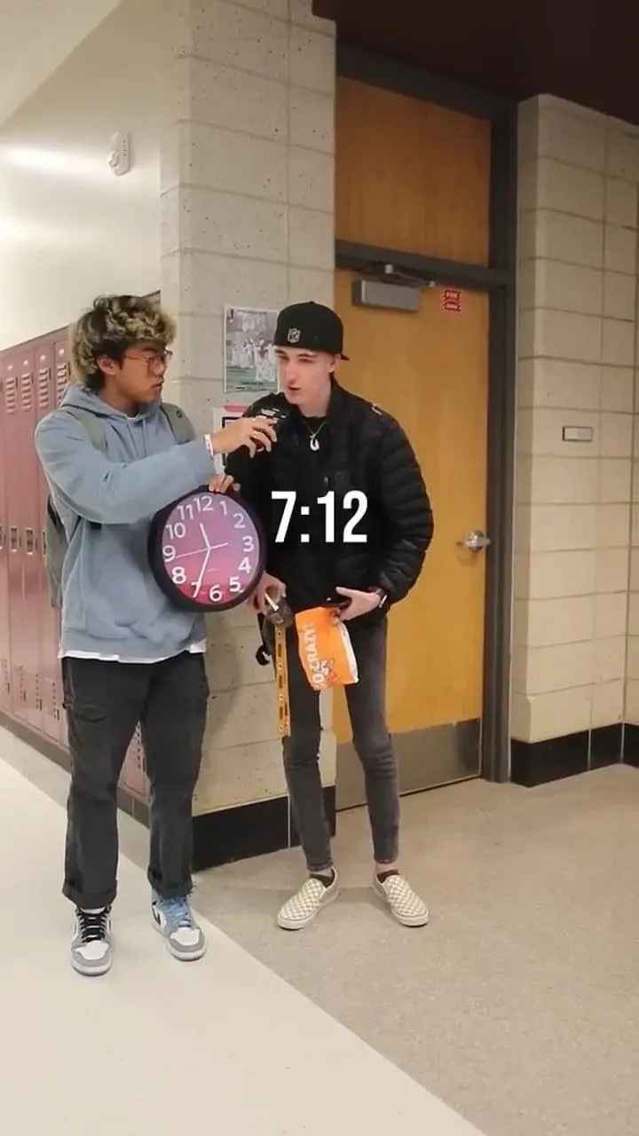 아날로그 시계 볼 줄 모르는 미국 고딩들 | mbong.kr 엠봉