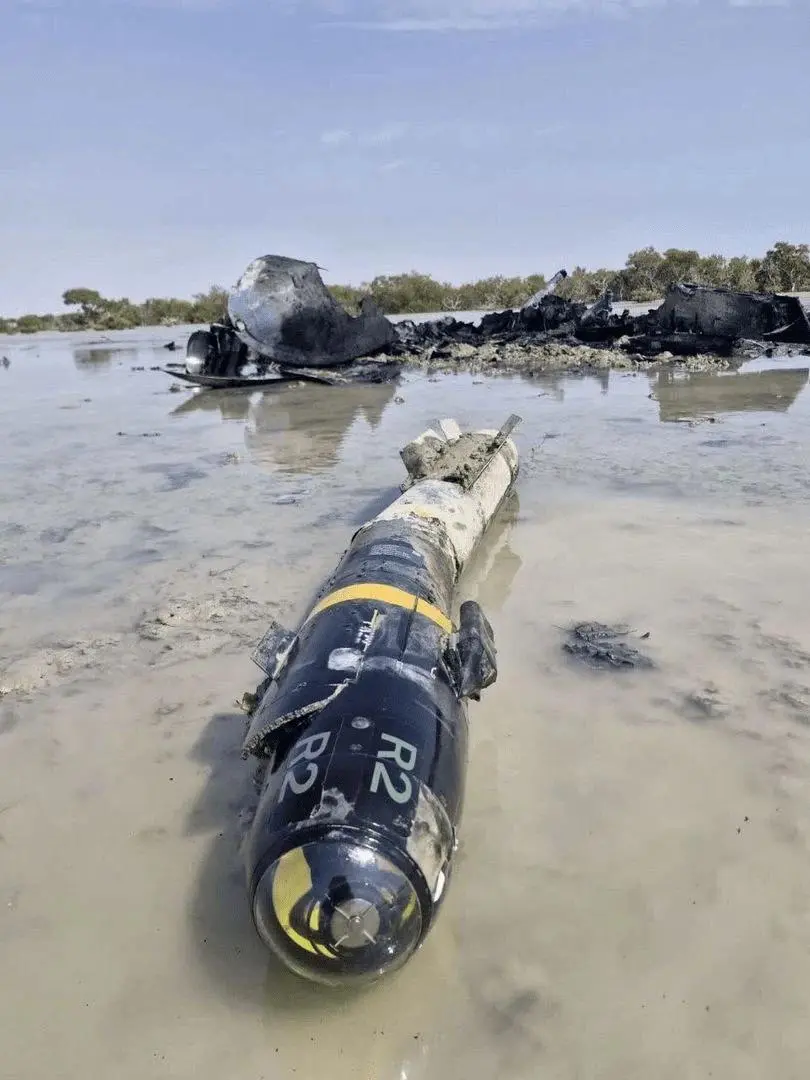 1800억 짜리 드론이 추락한 모습 | mbong.kr 엠봉