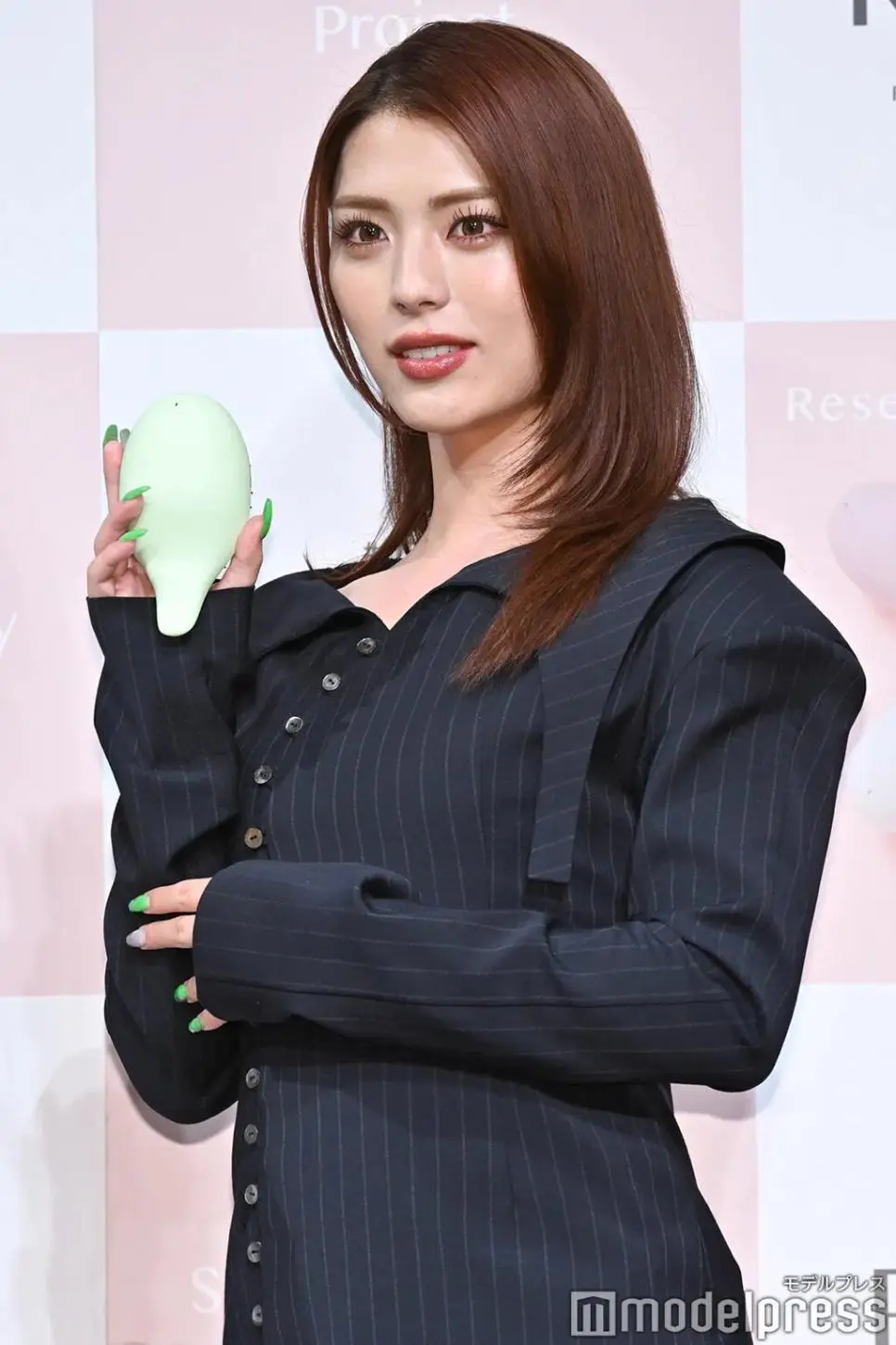 일본 유명 여장남자 이데가미 바쿠 근황 | mbong.kr 엠봉