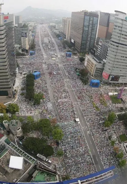 대략 17만 모였다는 교황 방문 jpg | mbong.kr 엠봉