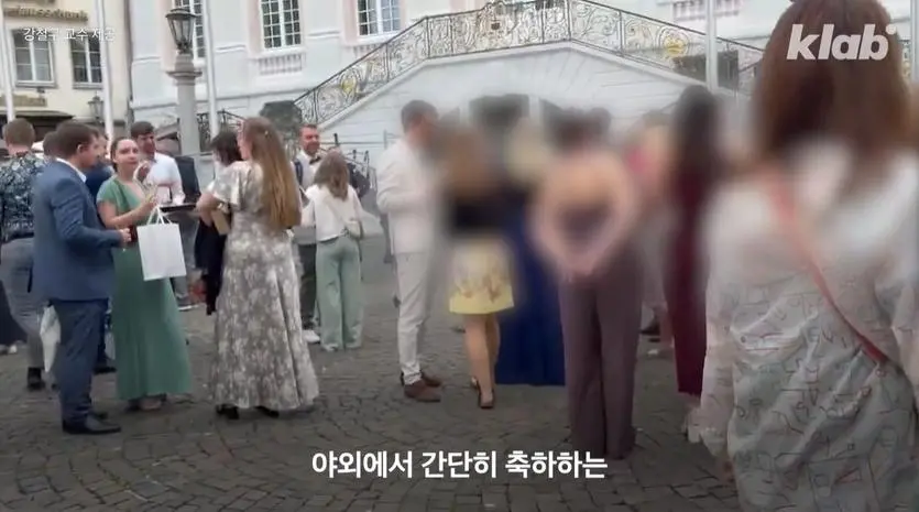 요즘 일본에 자리잡은 노웨딩 결혼 | mbong.kr 엠봉