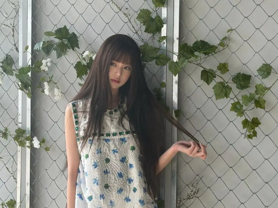 [더쿠 펌] 아이브 장원영 공주 인스타 업뎃 | mbong.kr 엠봉