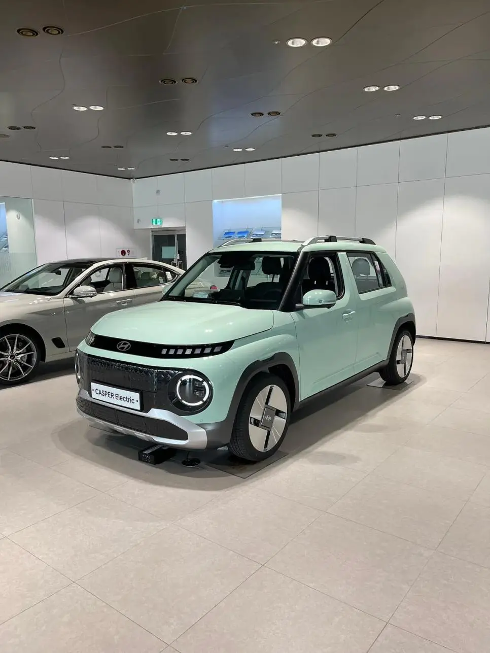 드디어 출시된 민트 캐스퍼 | mbong.kr 엠봉