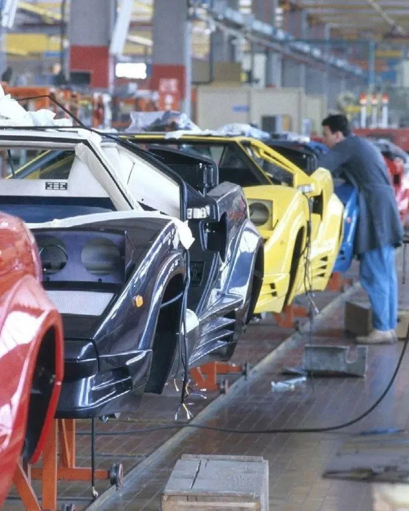 옛날 람보르기니 생산라인 | mbong.kr 엠봉