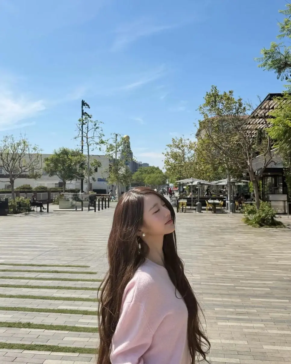 오늘자 에겐력 넘치는 장원영 인스타 | mbong.kr 엠봉