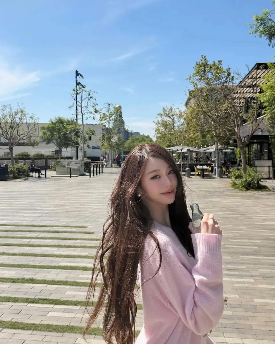 오늘자 에겐력 넘치는 장원영 인스타 | mbong.kr 엠봉