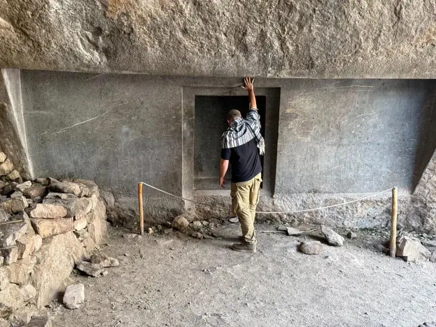 붉은사막 찬양글에 심술부린 양놈 | mbong.kr 엠봉