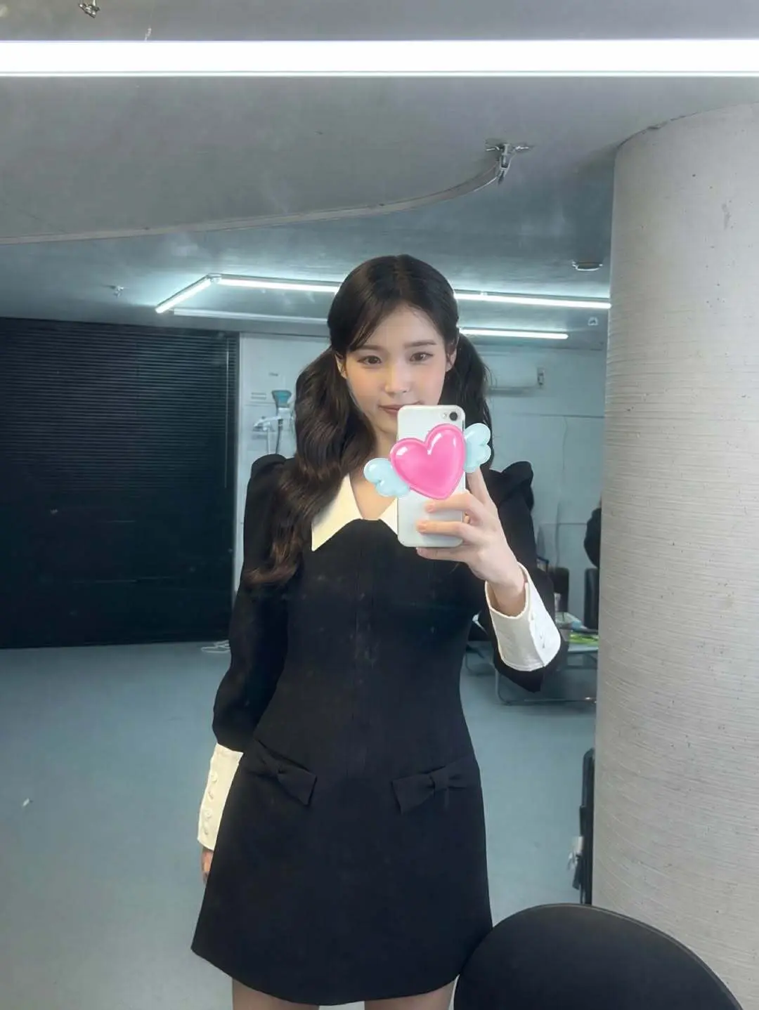 만우절 기념 15년전 영상인척 촬영하는 아이유 | mbong.kr 엠봉