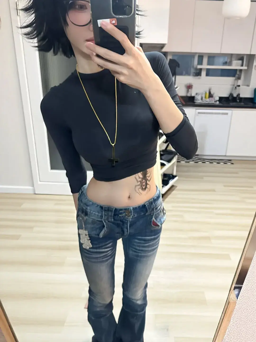 이아희 문신.jpg | mbong.kr 엠봉