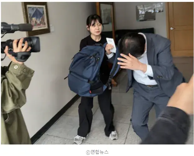 나 찍지 말라고