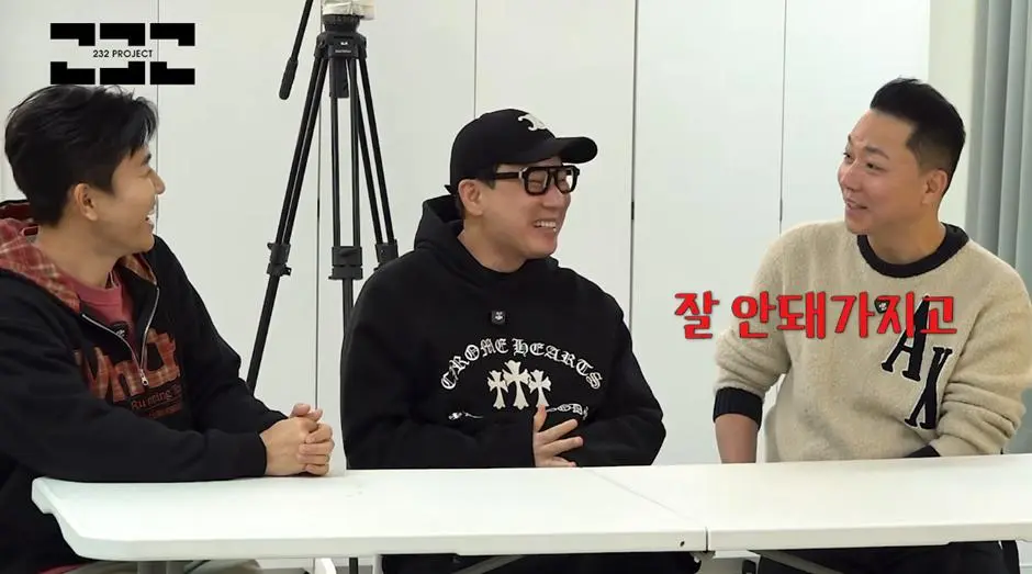 야심차게 등장했지만 폭망했다는 대형 기획사 소속 혼성 그룹 | mbong.kr 엠봉