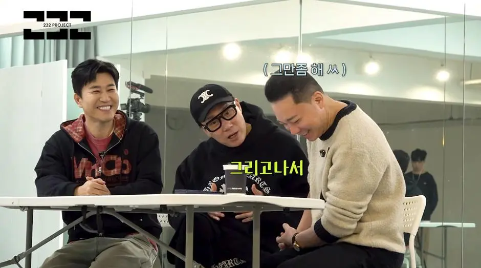 야심차게 등장했지만 폭망했다는 대형 기획사 소속 혼성 그룹 | mbong.kr 엠봉