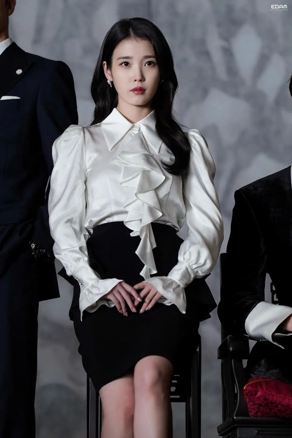 미시느낌 아이유 | mbong.kr 엠봉