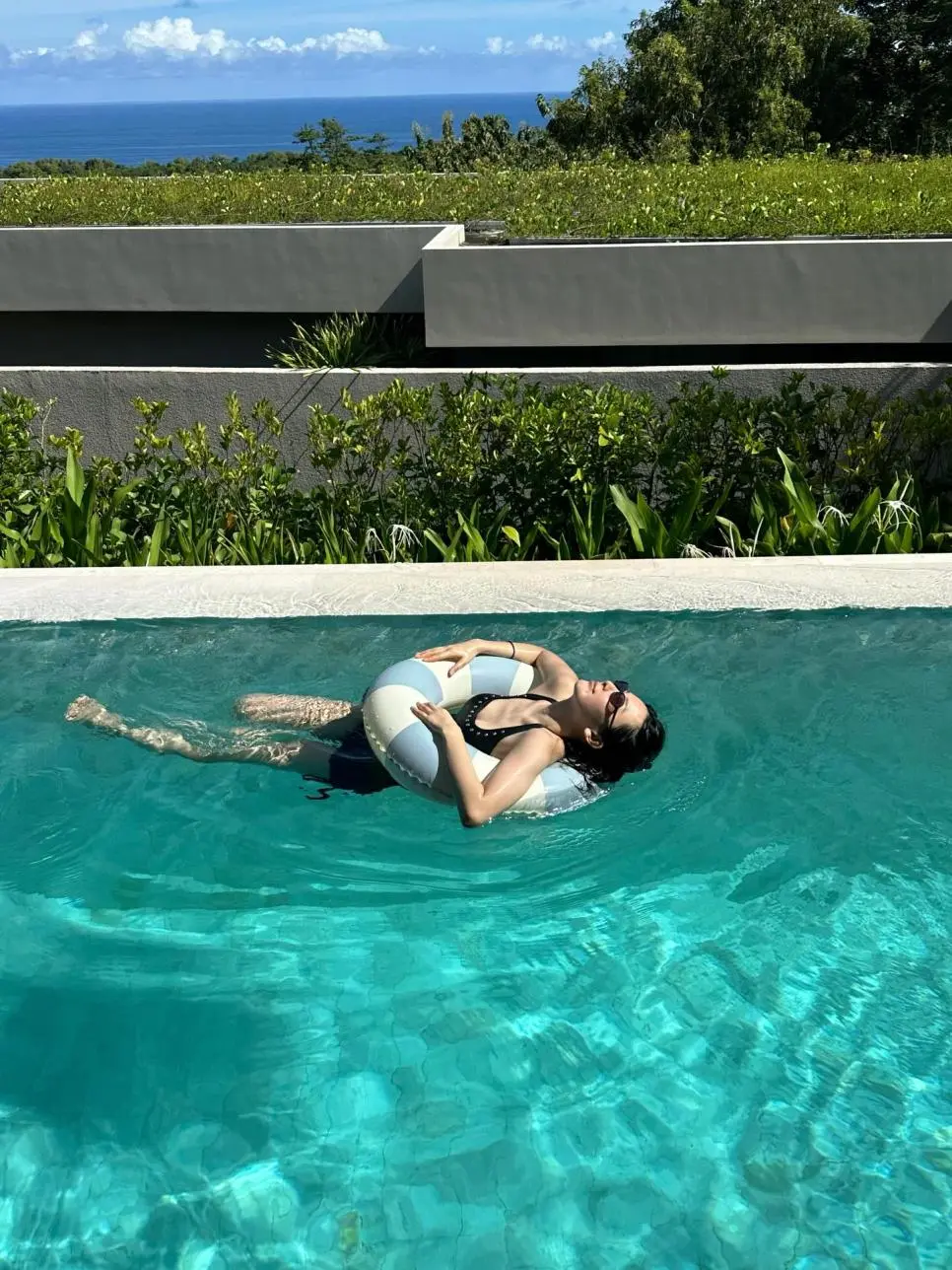 슬기 옆슴 | mbong.kr 엠봉