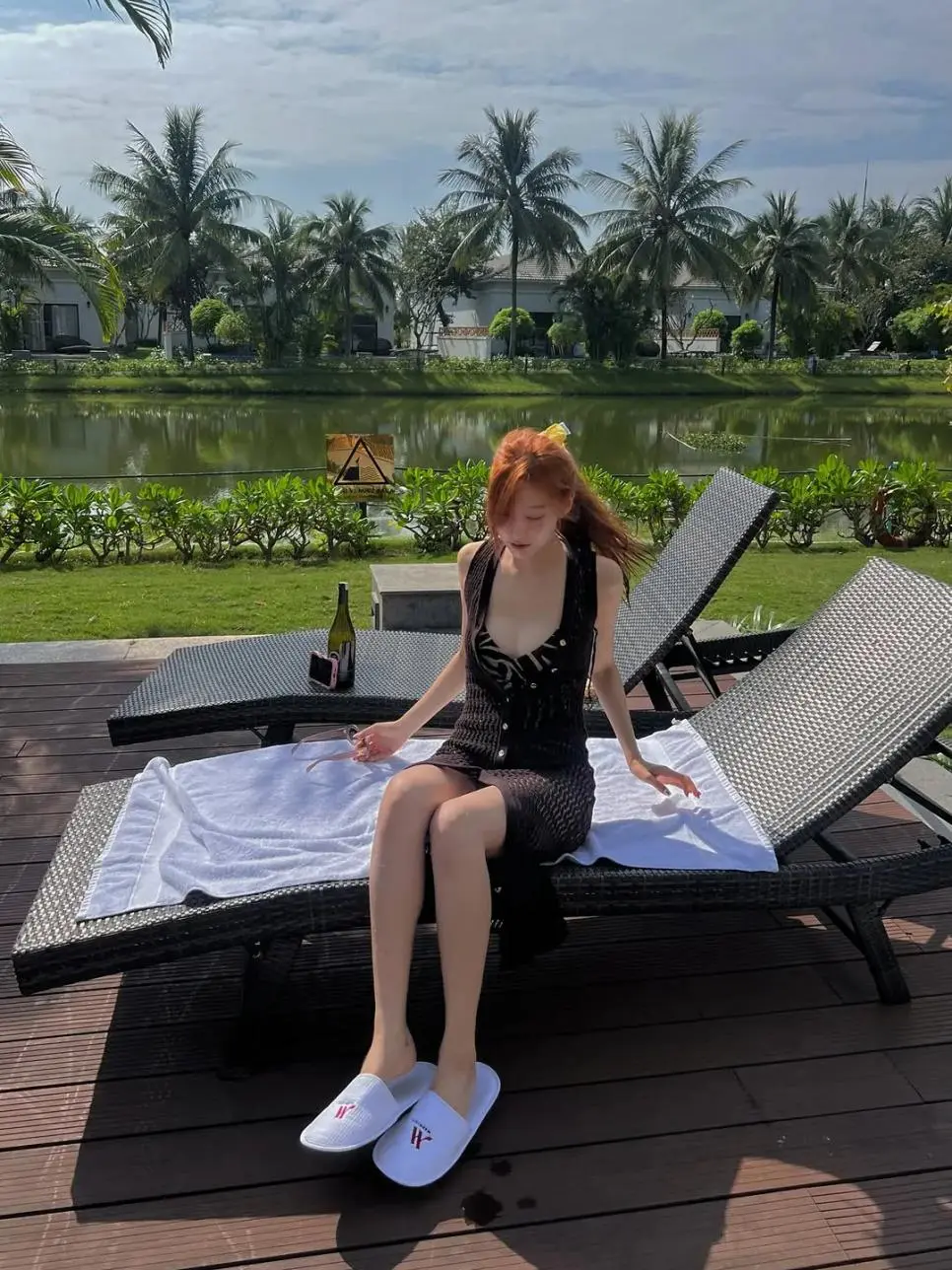 정예인 인스타 모노키니 | mbong.kr 엠봉