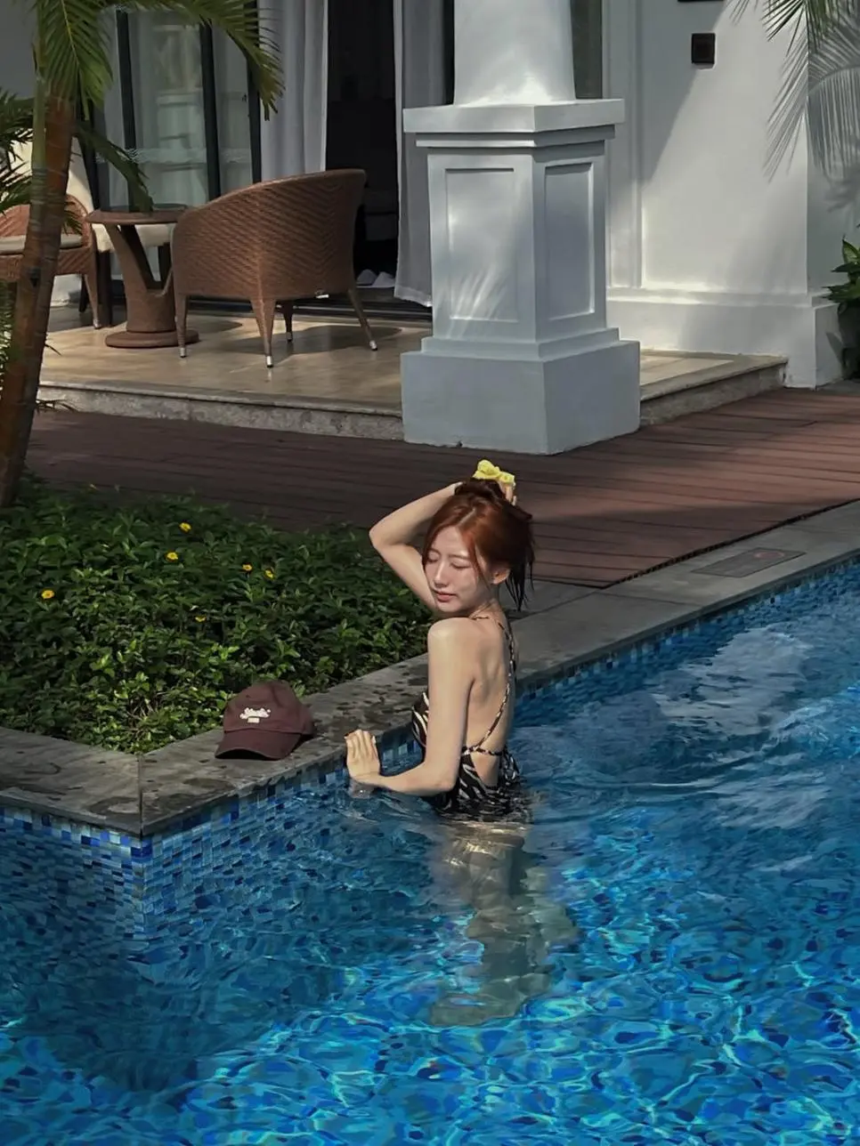 정예인 인스타 모노키니 | mbong.kr 엠봉