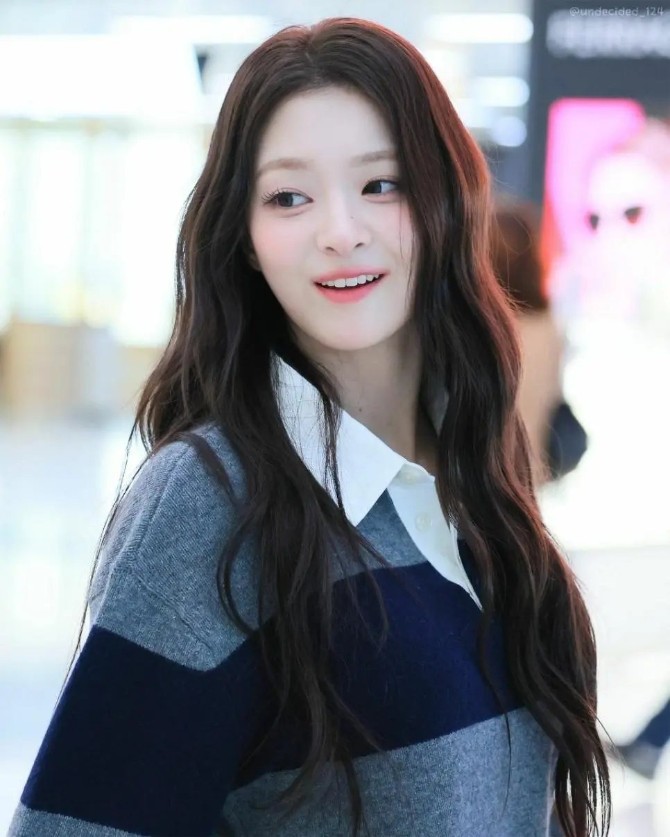얼굴이 제법인 후로미스나인 이나경 근황.jpg | mbong.kr 엠봉