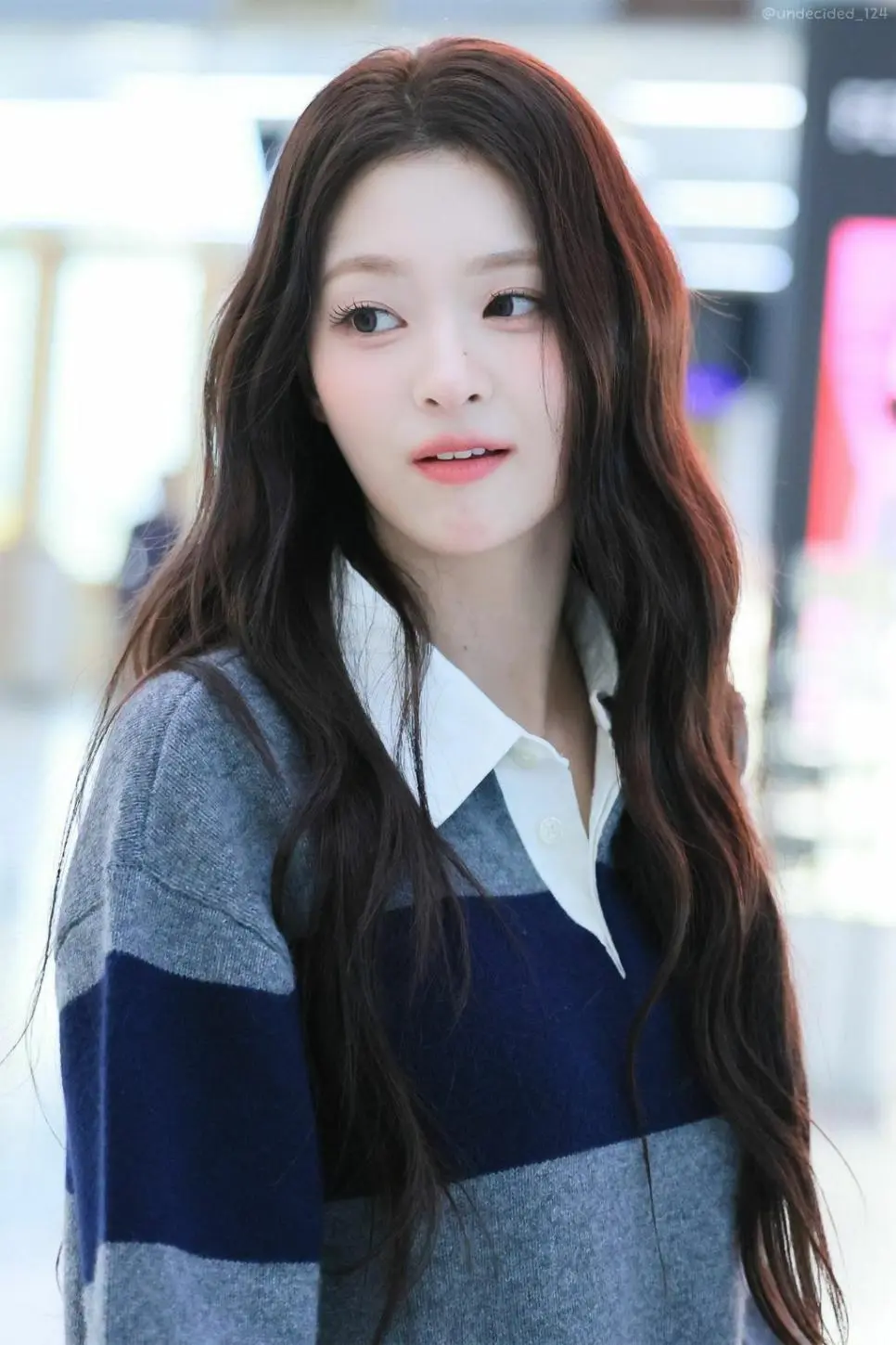 얼굴이 제법인 후로미스나인 이나경 근황.jpg | mbong.kr 엠봉