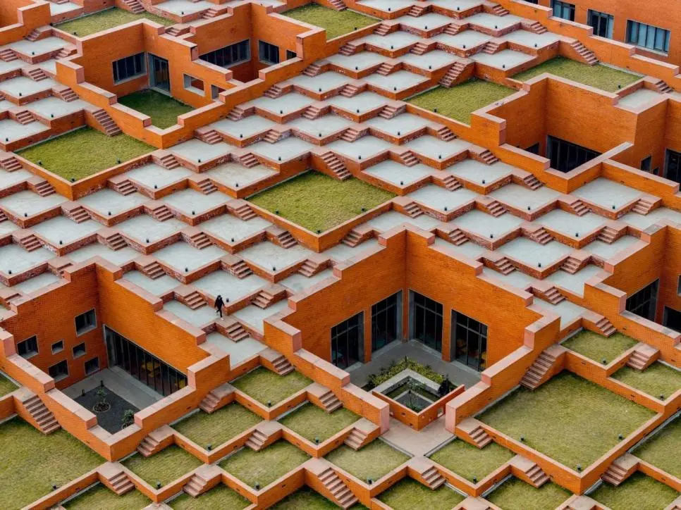 인도에 있는 특이한 기하학적인 대학 건물 | mbong.kr 엠봉