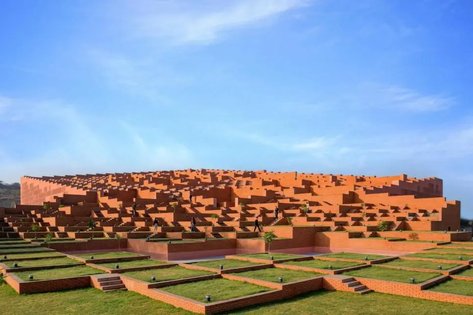 인도에 있는 특이한 기하학적인 대학 건물 | mbong.kr 엠봉