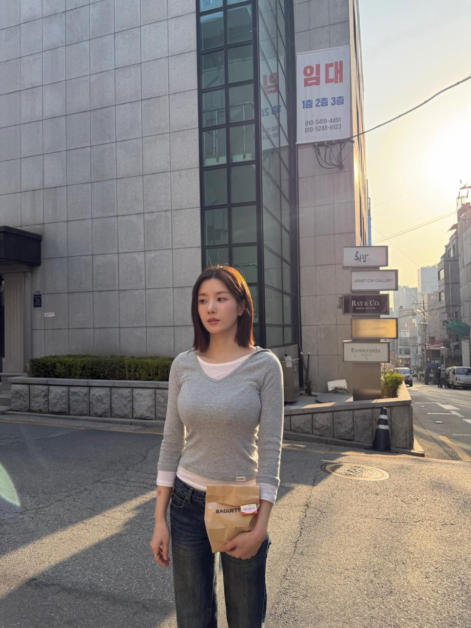 워터밤 준비 들어간 권은비 | mbong.kr 엠봉